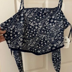 bandana crop top